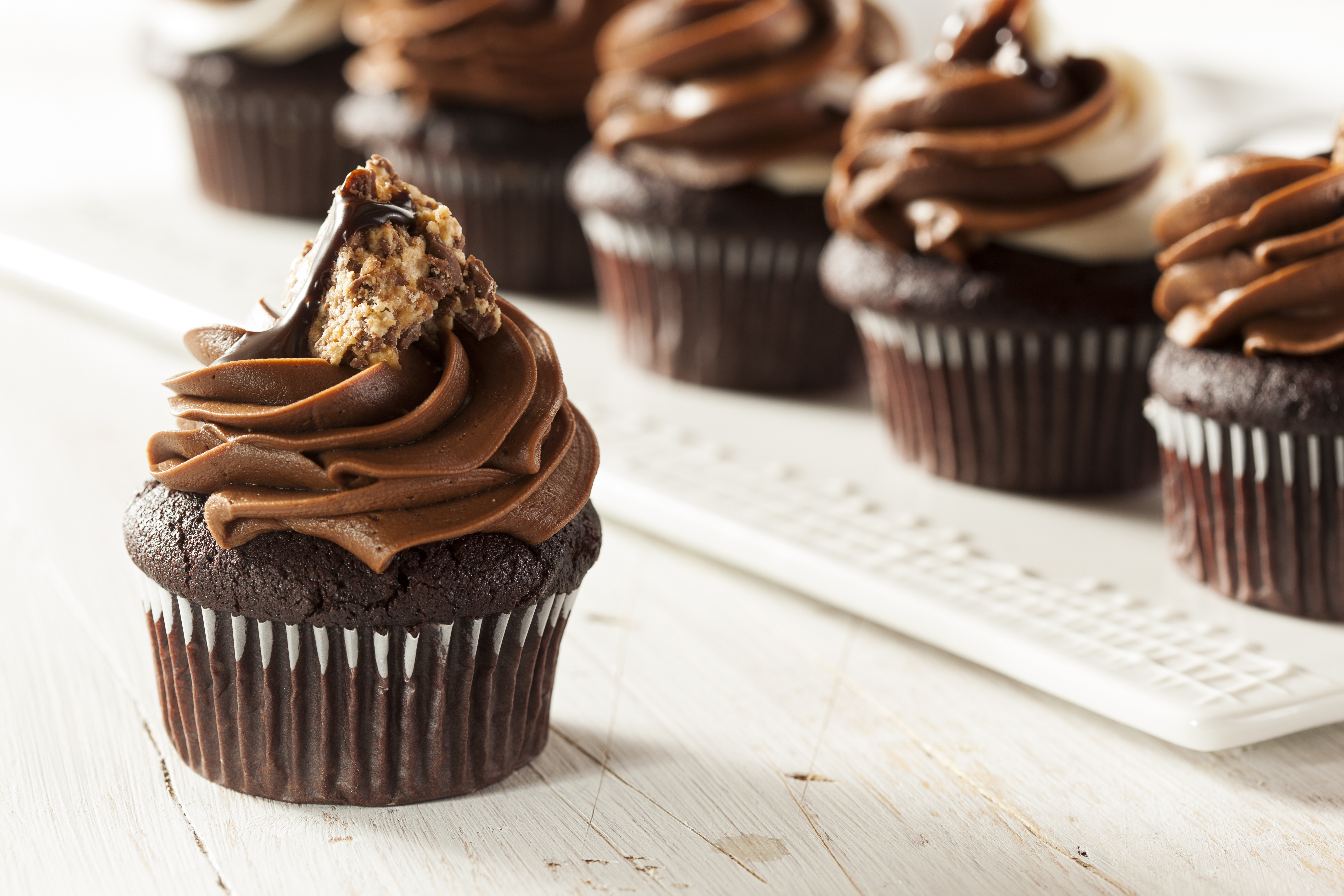 Paleo Fudge Frosting For Cake Chocolate Chips Paleo Fudge Frosting For Cake Chocolate Chips