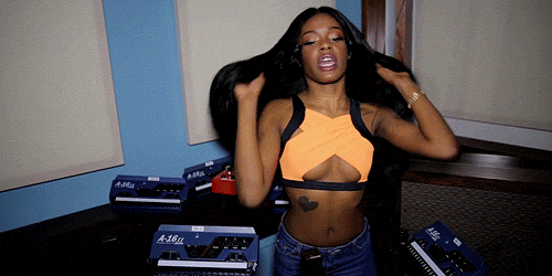 48f937_cf094c6713d344639434d8358833ae00.gif_256