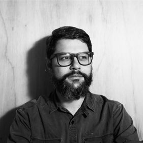 sam perfil site.jpg