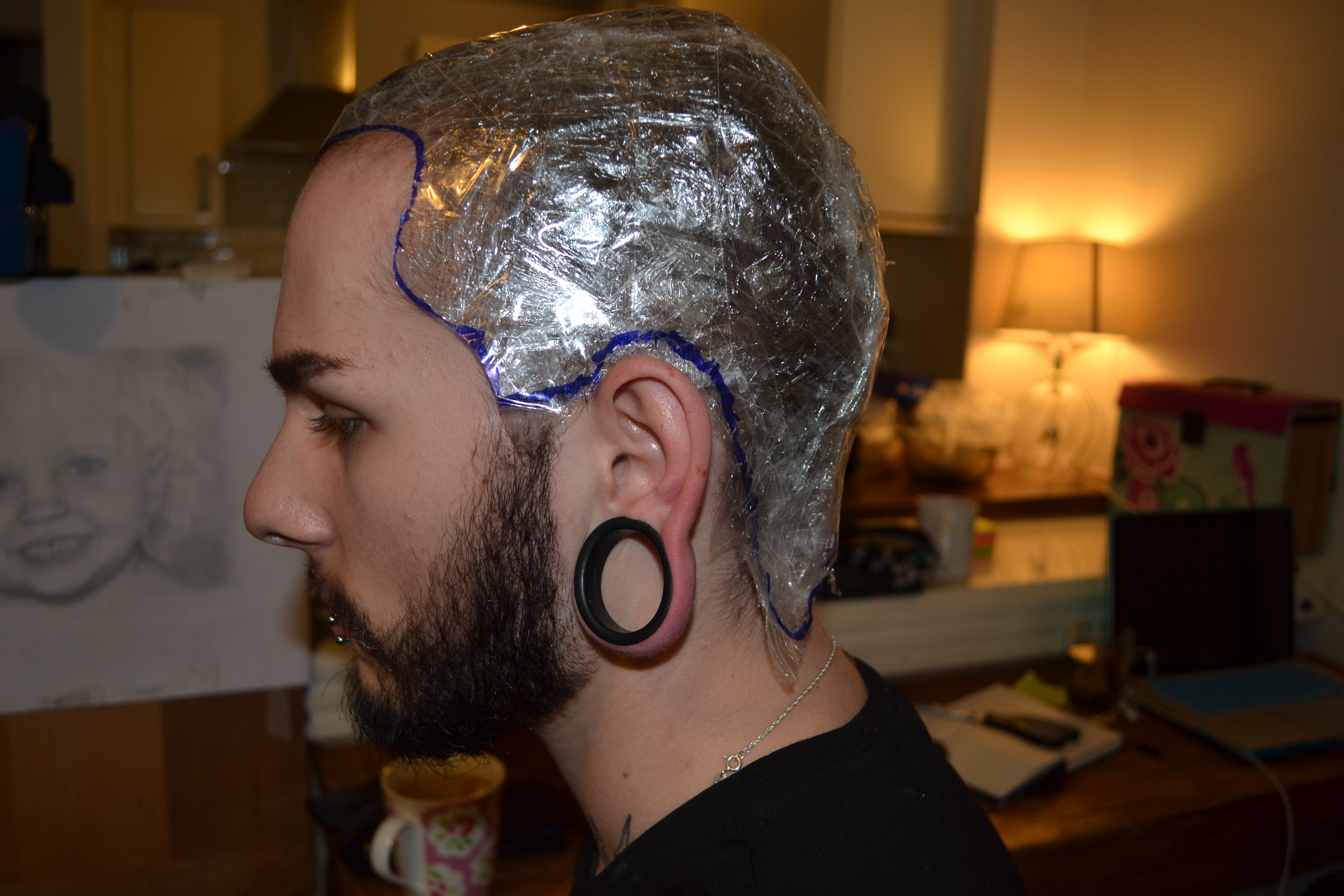 specialistpractice making a bald cap