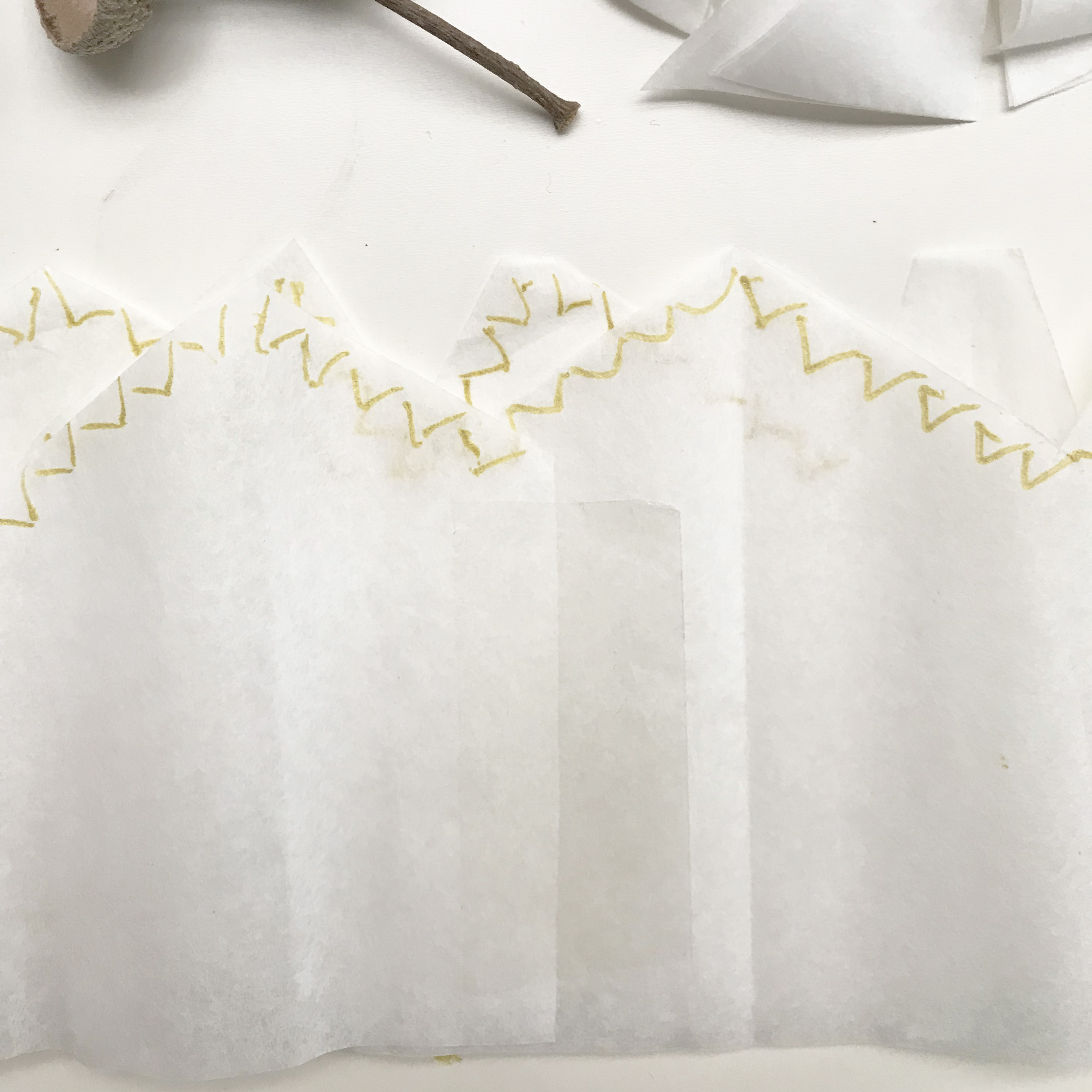 Easy DIY Christmas Crackers