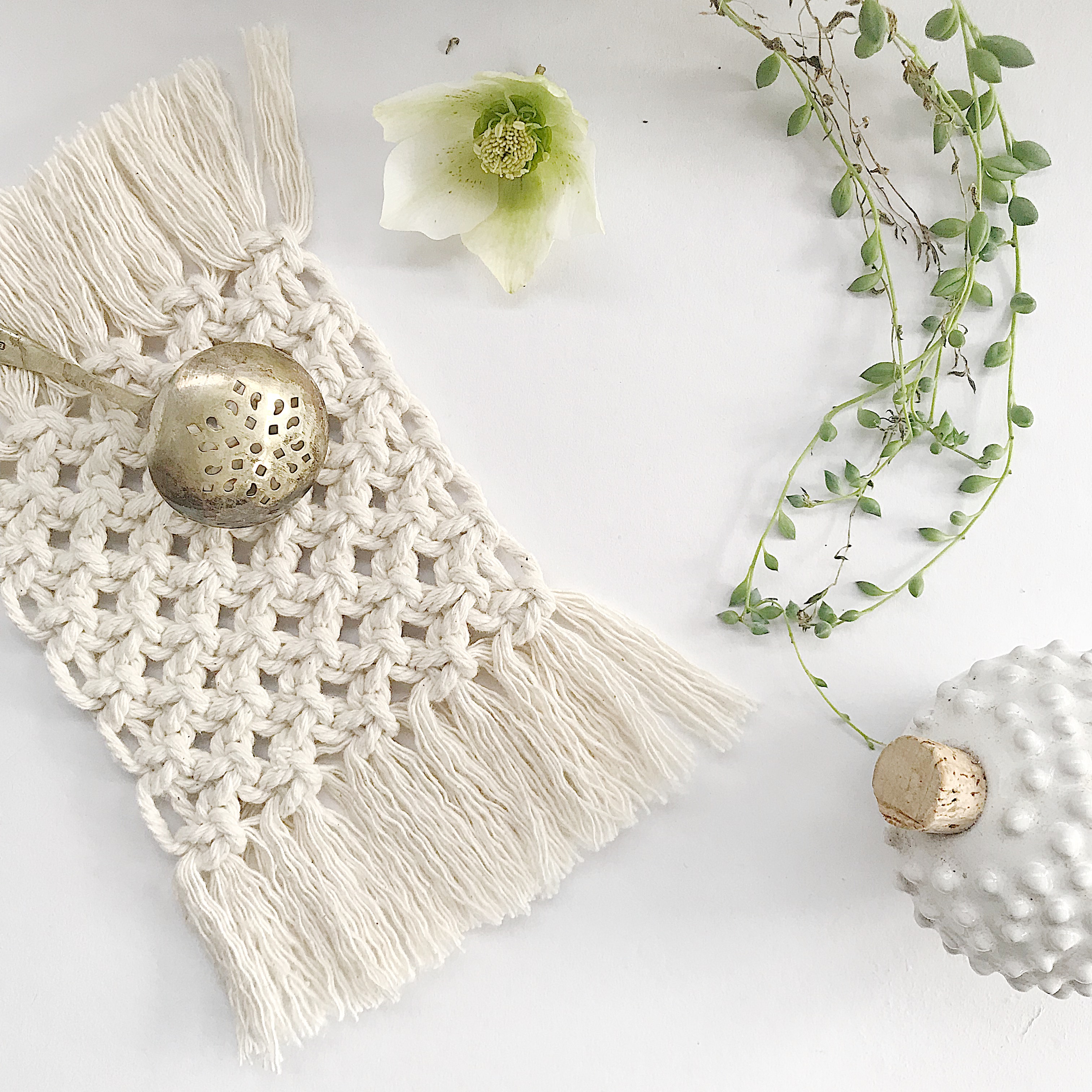 Macrame coaster free tutorial