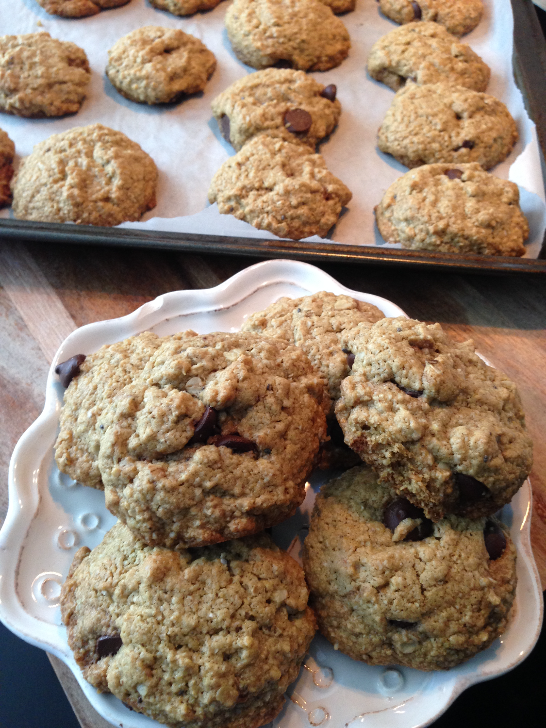 Healthy Oatmeal Dark Chocolate Cookies yourstodefine