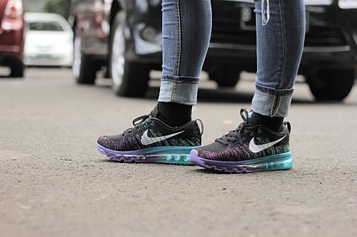 nike flyknit air max purple venom