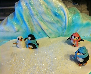 Penguin Cake