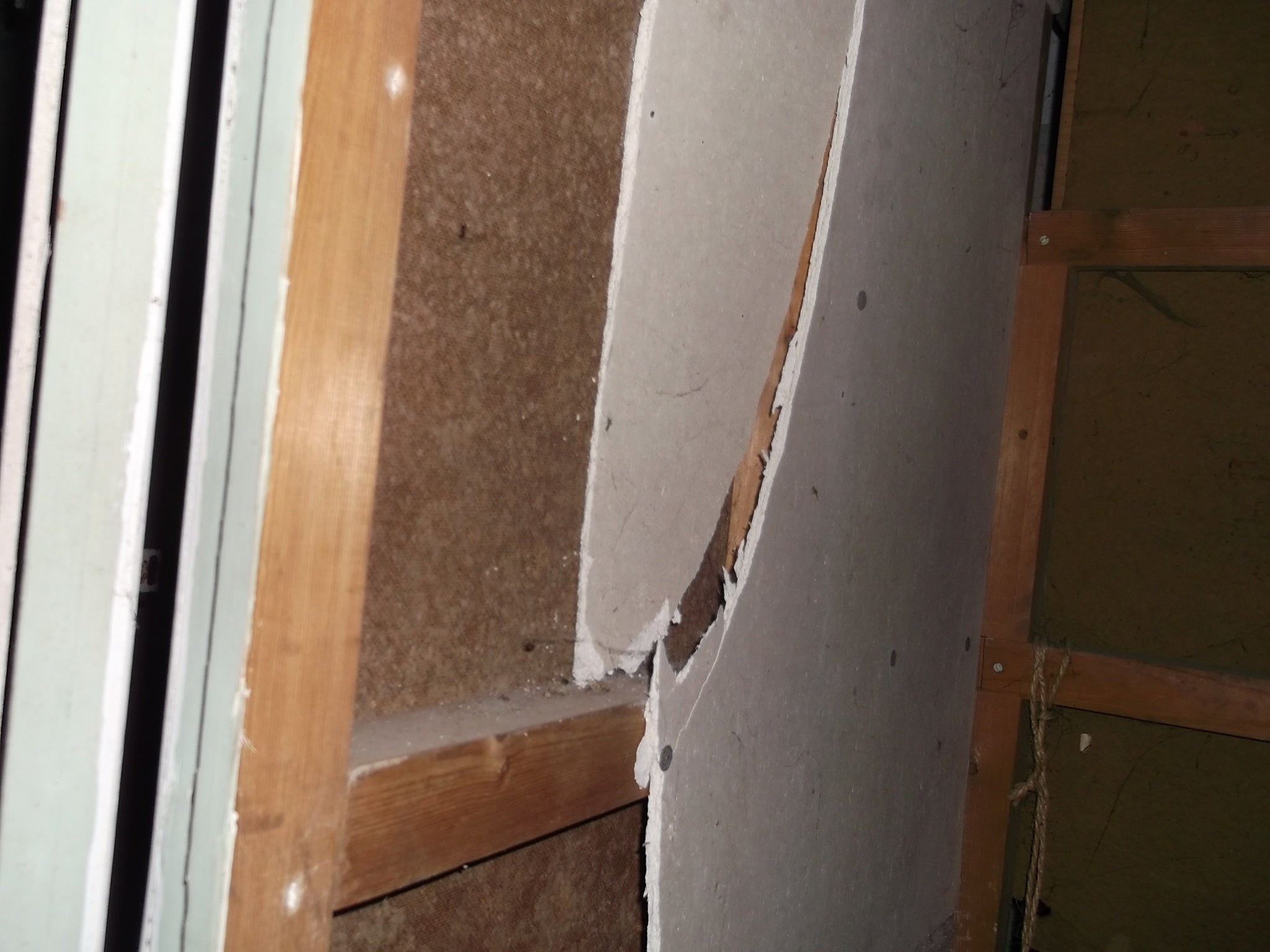 AMK Asbestos Consultancy Asbestos Insulating Board