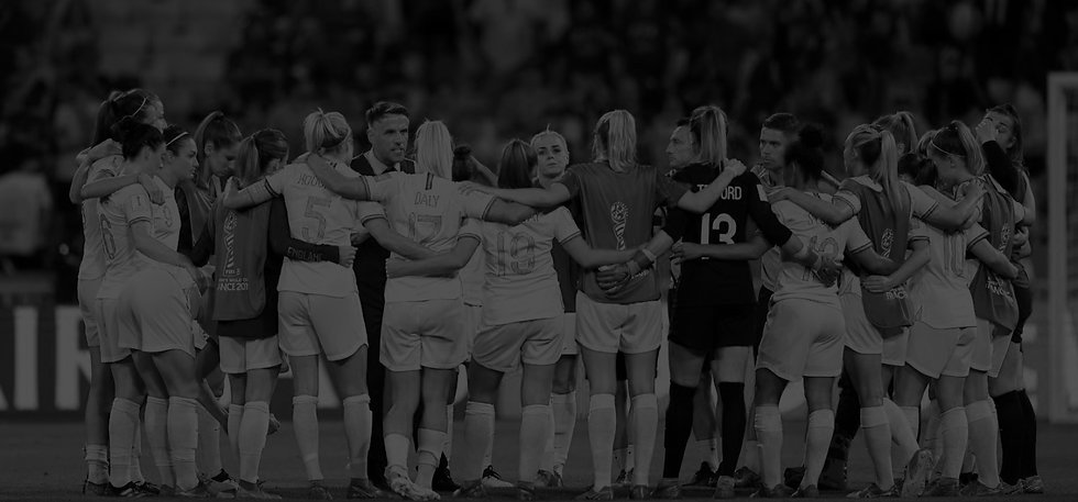 Lionesses_Image_BW_Filter.jpg