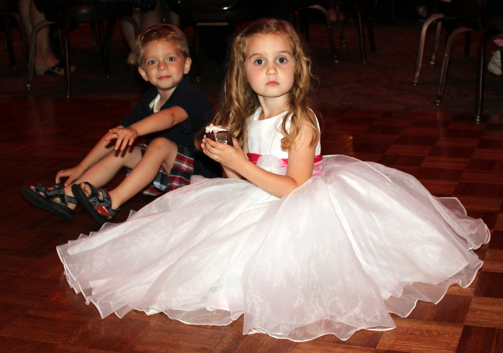 kid friendly wedding favors