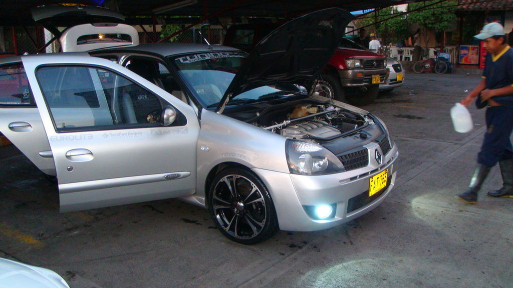 amarillo hyundai