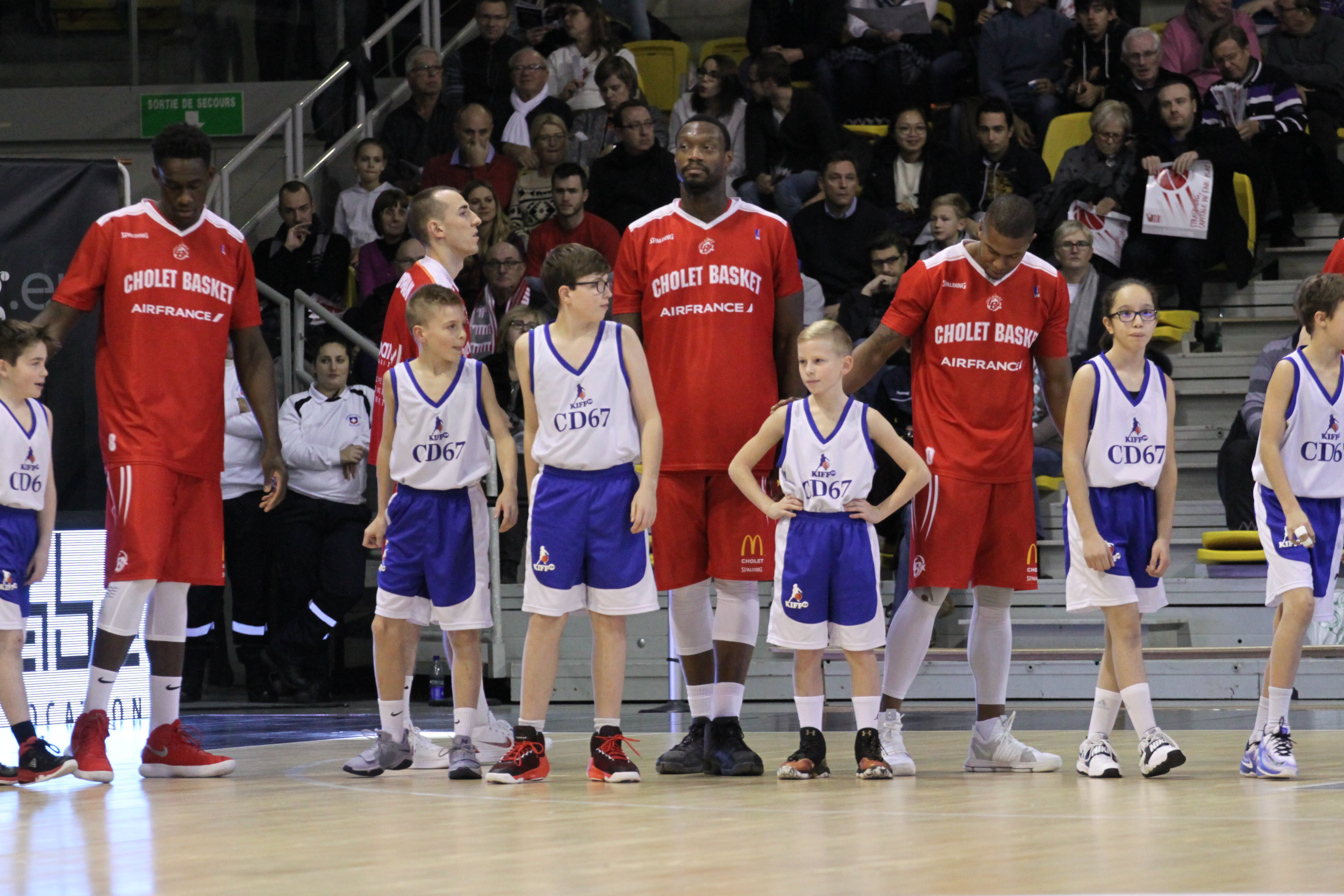 rencontre entre basketteur