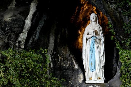 Resultado de imagen para Lourdes