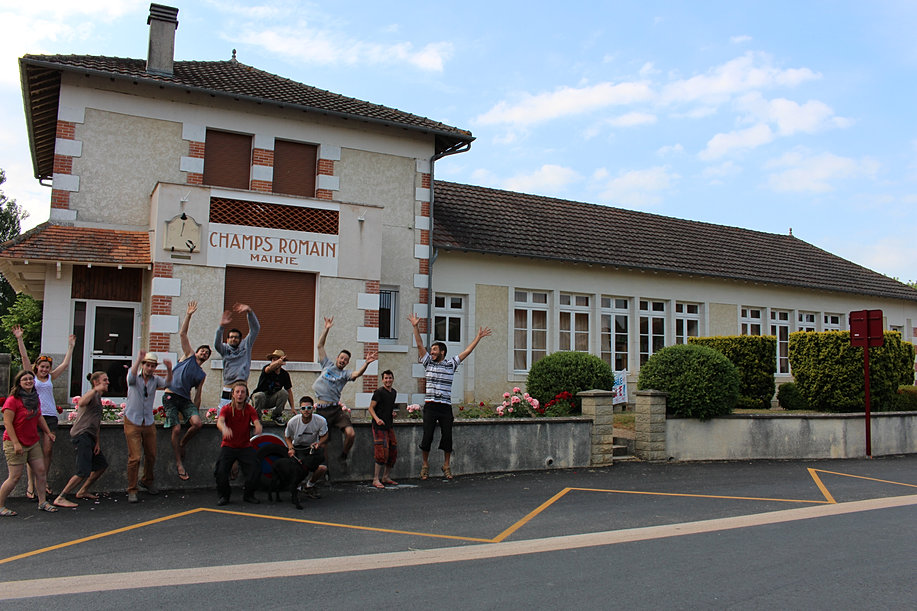 habitte ta terre association champs romain earthship