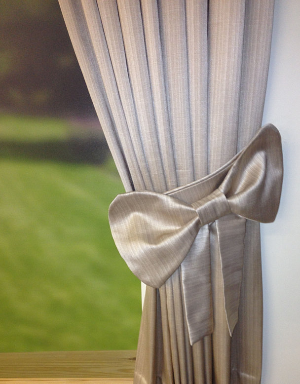 Curtains Ideas curtain holdback ideas : Tie Back For Curtains - Rooms