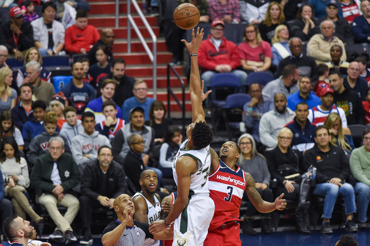 Wizards Battle The Bucks In A Prime Time Matchup