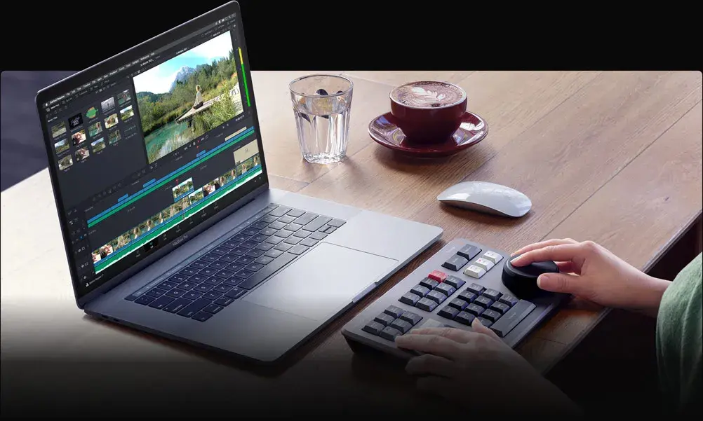 DaVinci Resolve 20