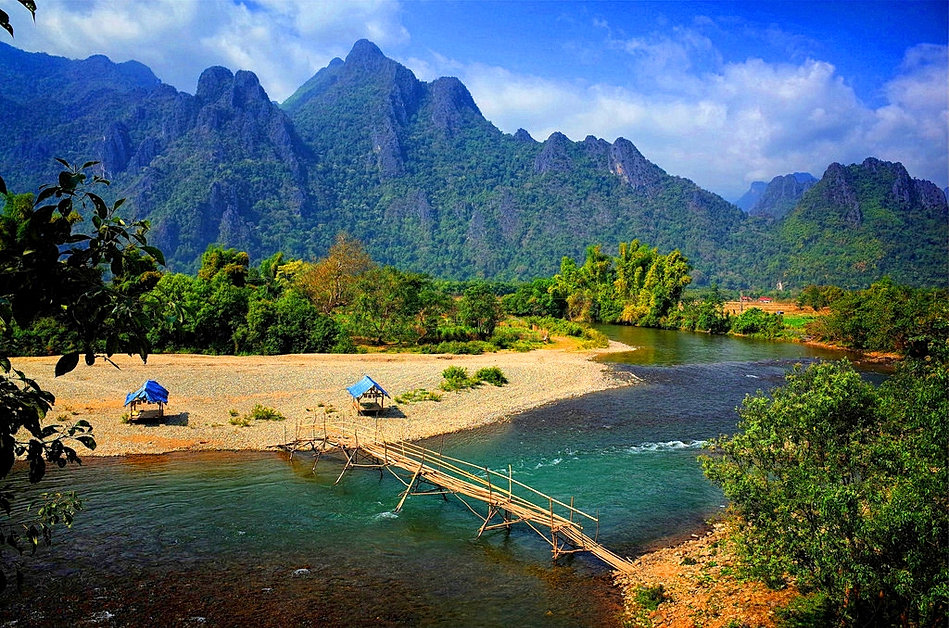 Resultado de imagem para aileu east timor