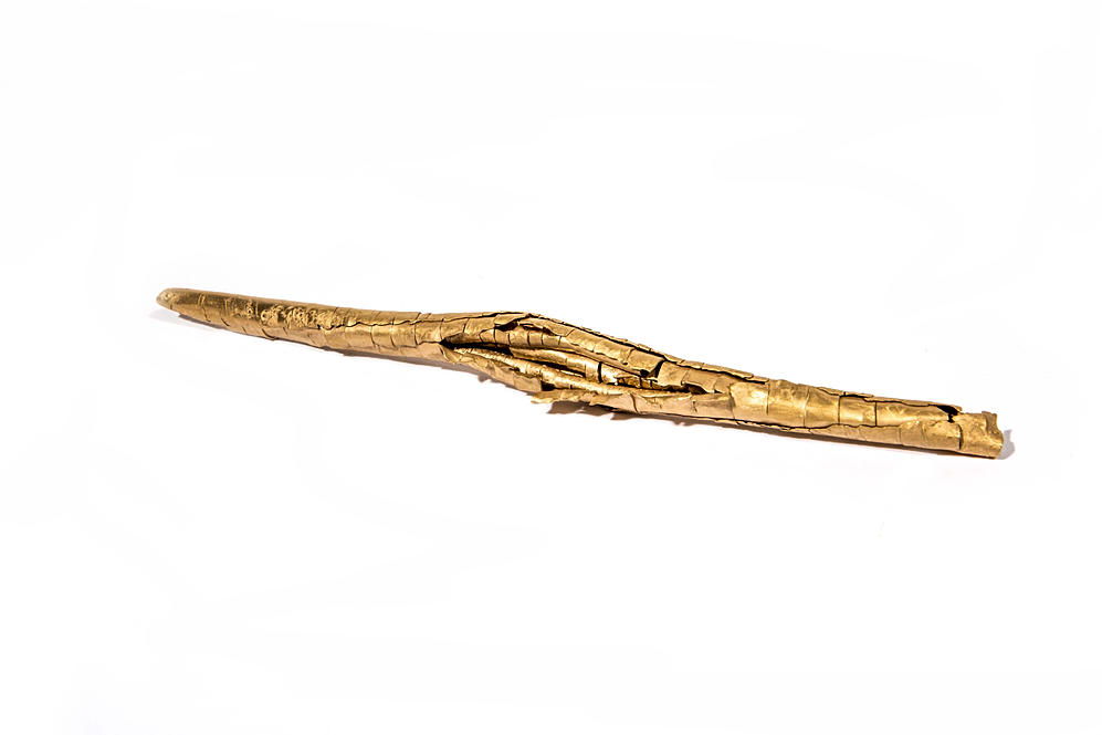 Annie Huang -Sense of Belonging 2015 - metal, gold plated,  brooch with engraved words