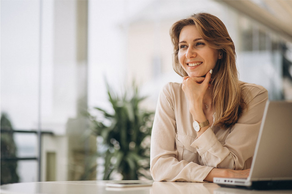 portrait-business-woman-working-laptop.jpg