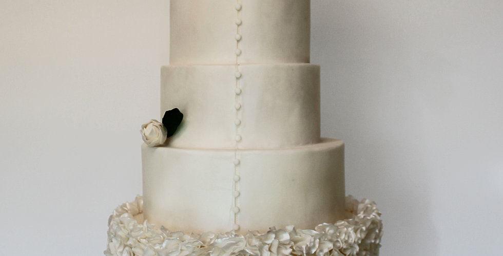 Elegant Scrunch Ruffle Wedding Cake