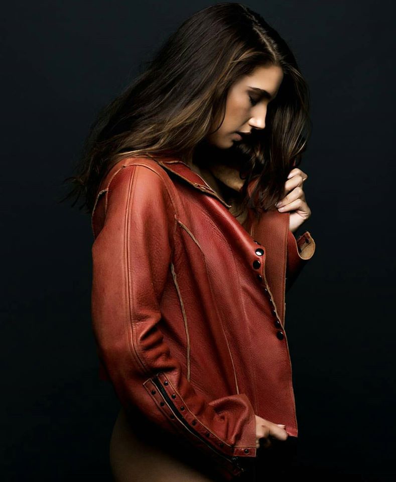 Fashion Stylist Ontario Shoreline Glow