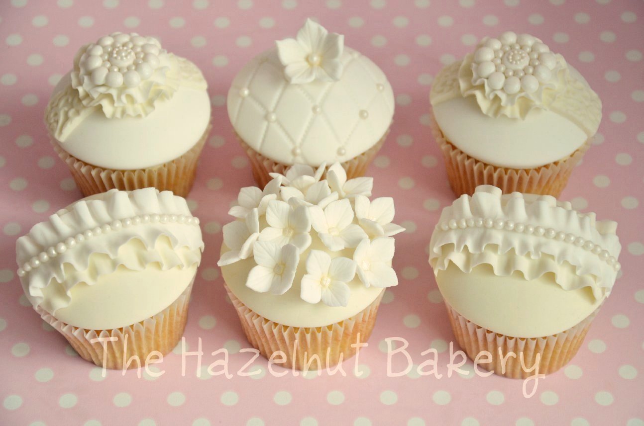 Ives  Cupcakes St Bakery cupcakes vintage Hazelnut  Cakes  The Cambridgeshire Vintage uk