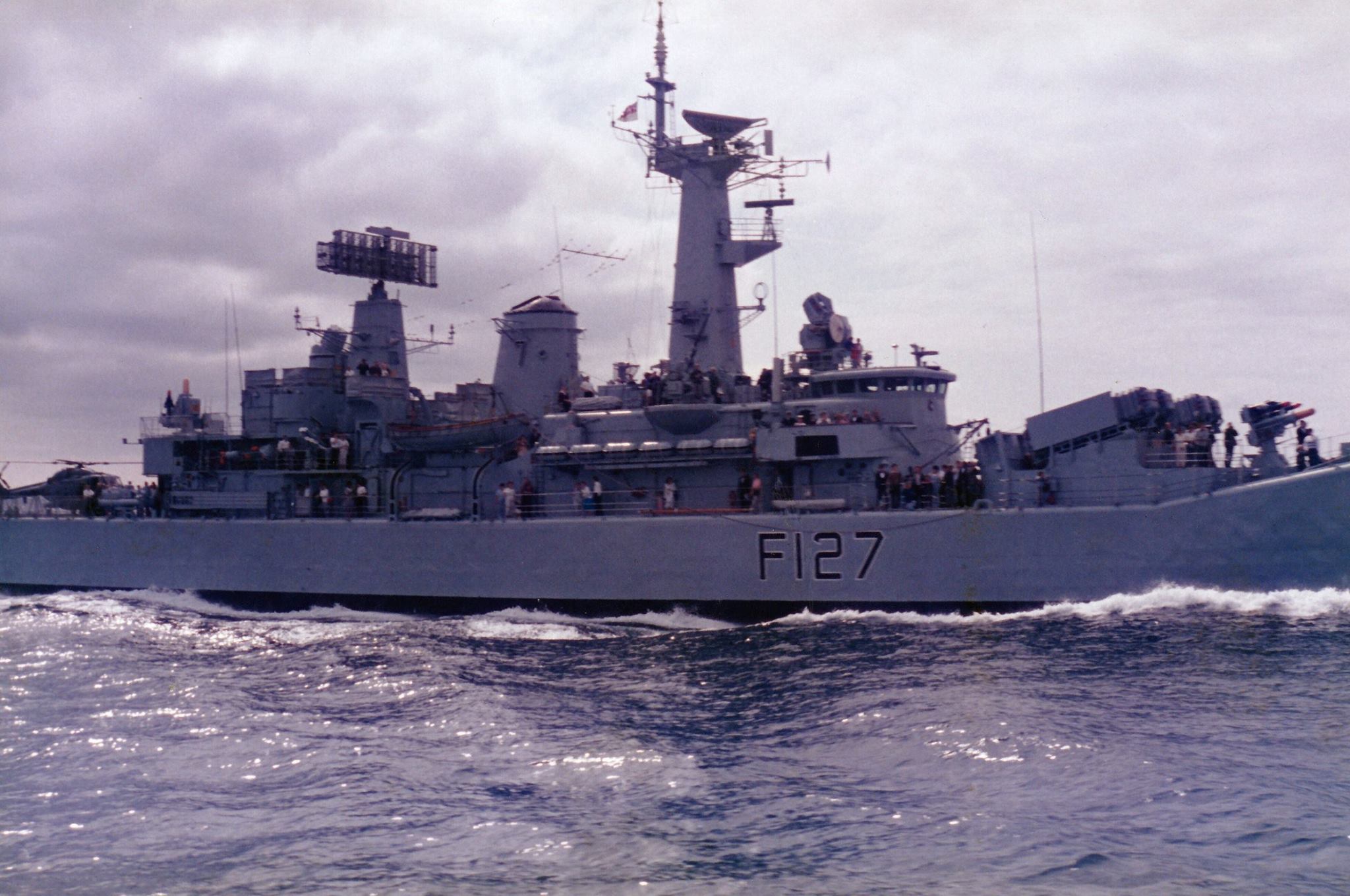 9 HMS Penelope F127 hmspenelope