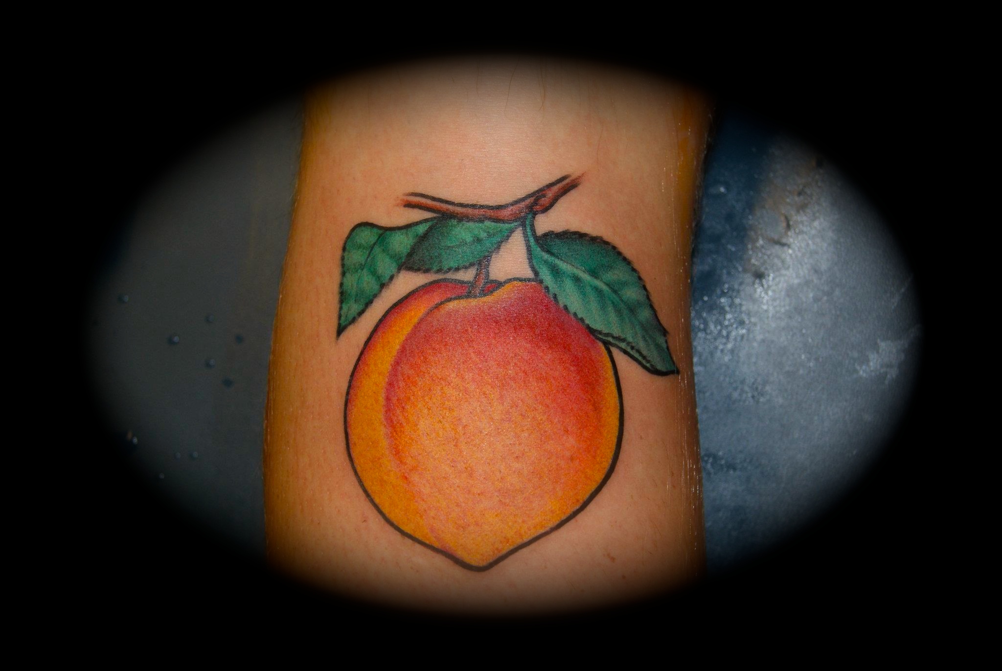 severe ink peach tattoo severe ink peach tattoo