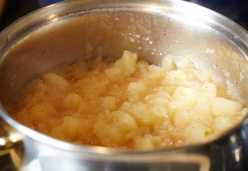 Dehydrating 123 Making Applesauce Leather backpacking food ideas