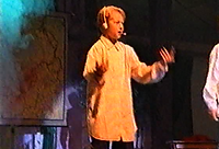 Freddy auf der Bühne.PNG