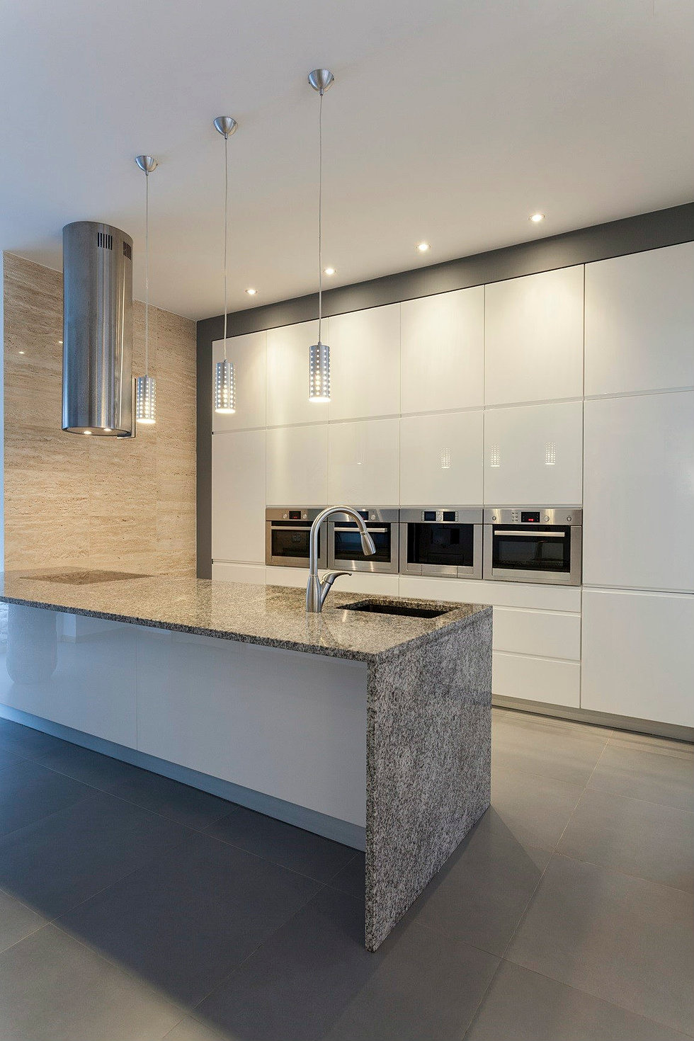 West London Kitchen specialist | Wood Grain Design Minimalist Designer Kitchen London