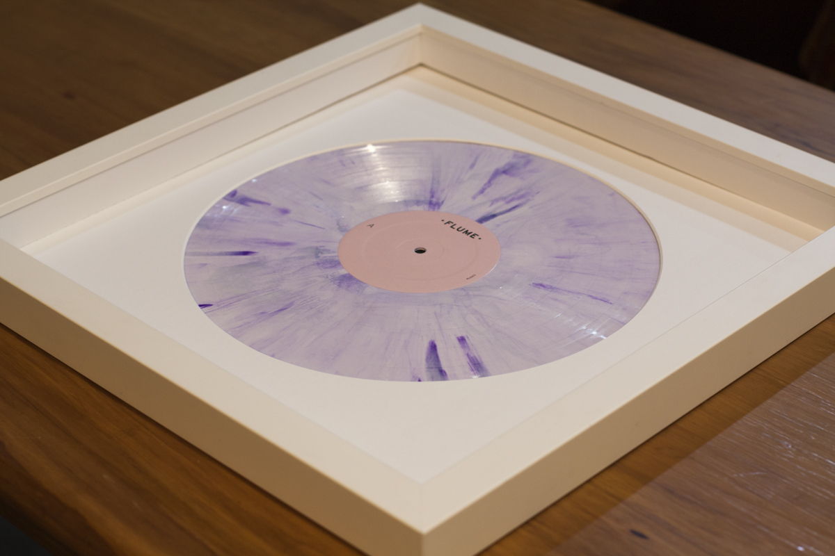 framing vinyl flume skin and radiohead a moon shaped pool