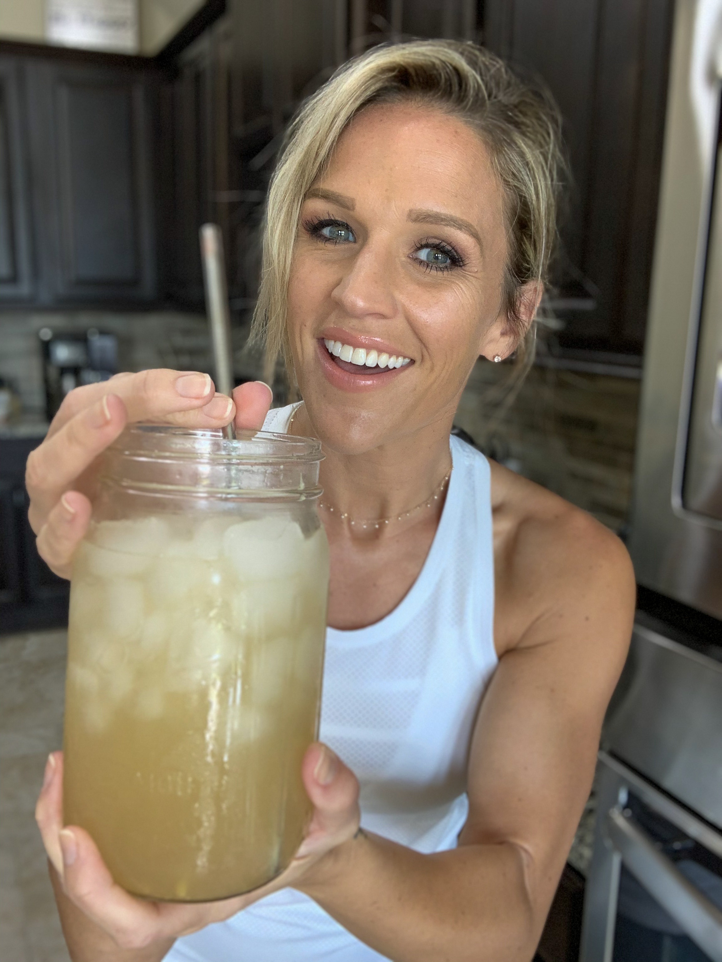 Morning ACV Drink HILARY HALL FITNESS OFFICIAL WEBSITE