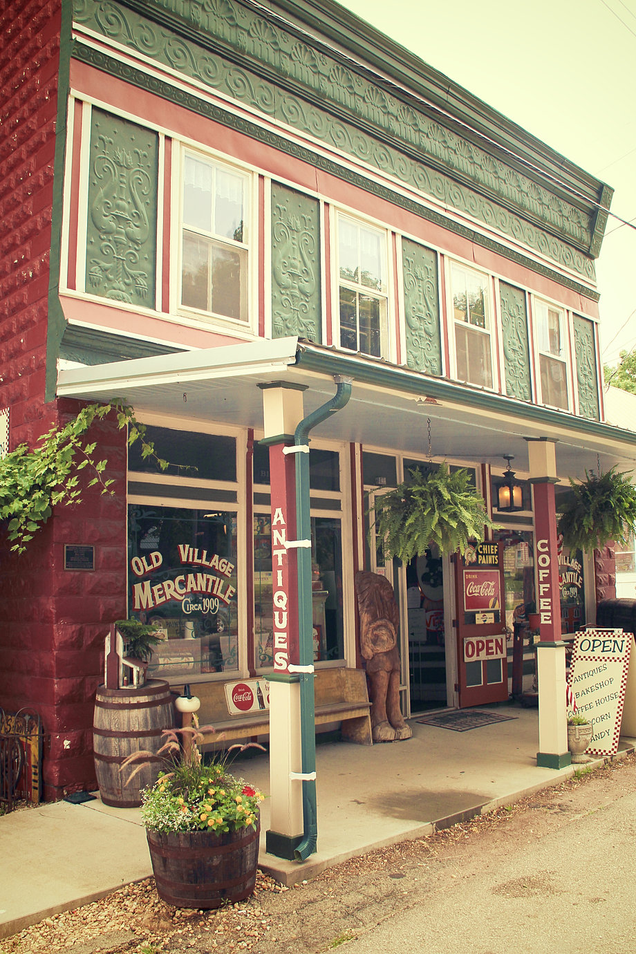 Old Village Mercantile, in Caledonia, Missouri!