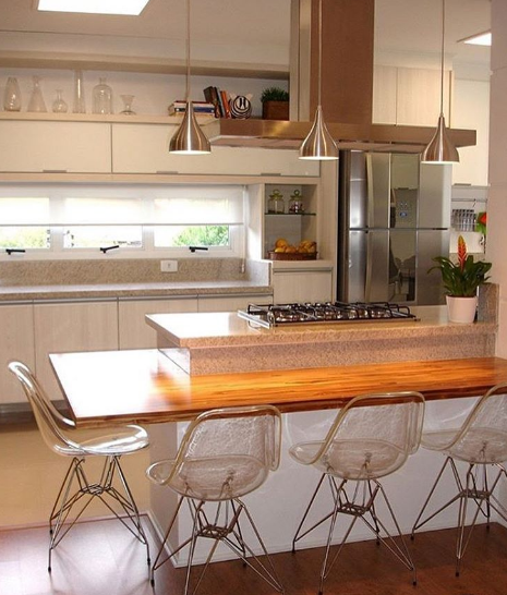 Revestimentos amadeirados em apartamentos: lindos, charmosos e ... Integrando com laminado e porcelanato