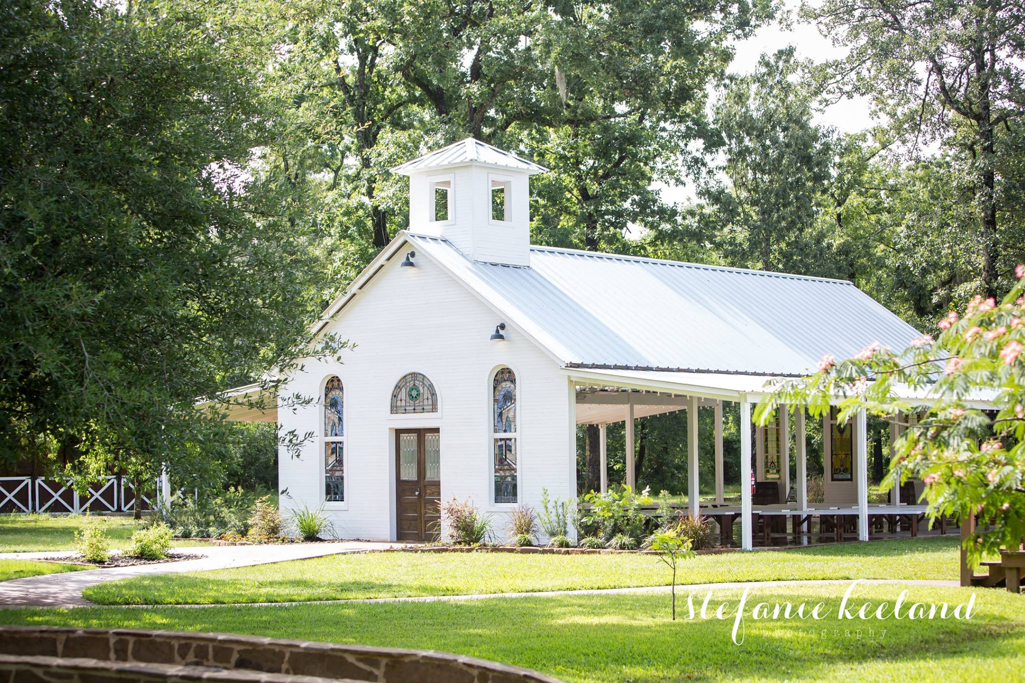 TownHall Texas Rustic Wedding and Event Venue The Woodlands/Conroe