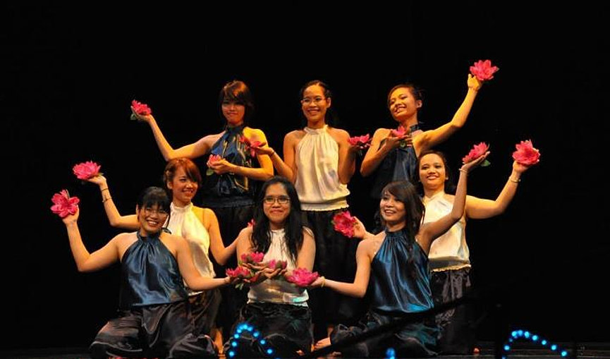 we love dancing!!