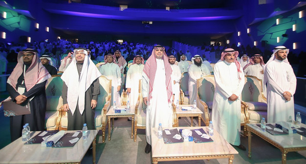 ريادي مبادرة لتثقيف الطلاب بمهارات سوق العمل والاستثمار