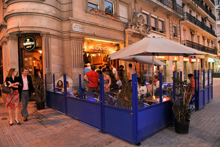 Resultado de imagen de the fastnet irish pub barcelona