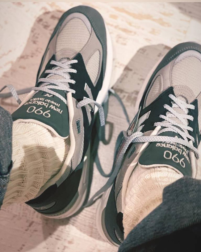 990xg2