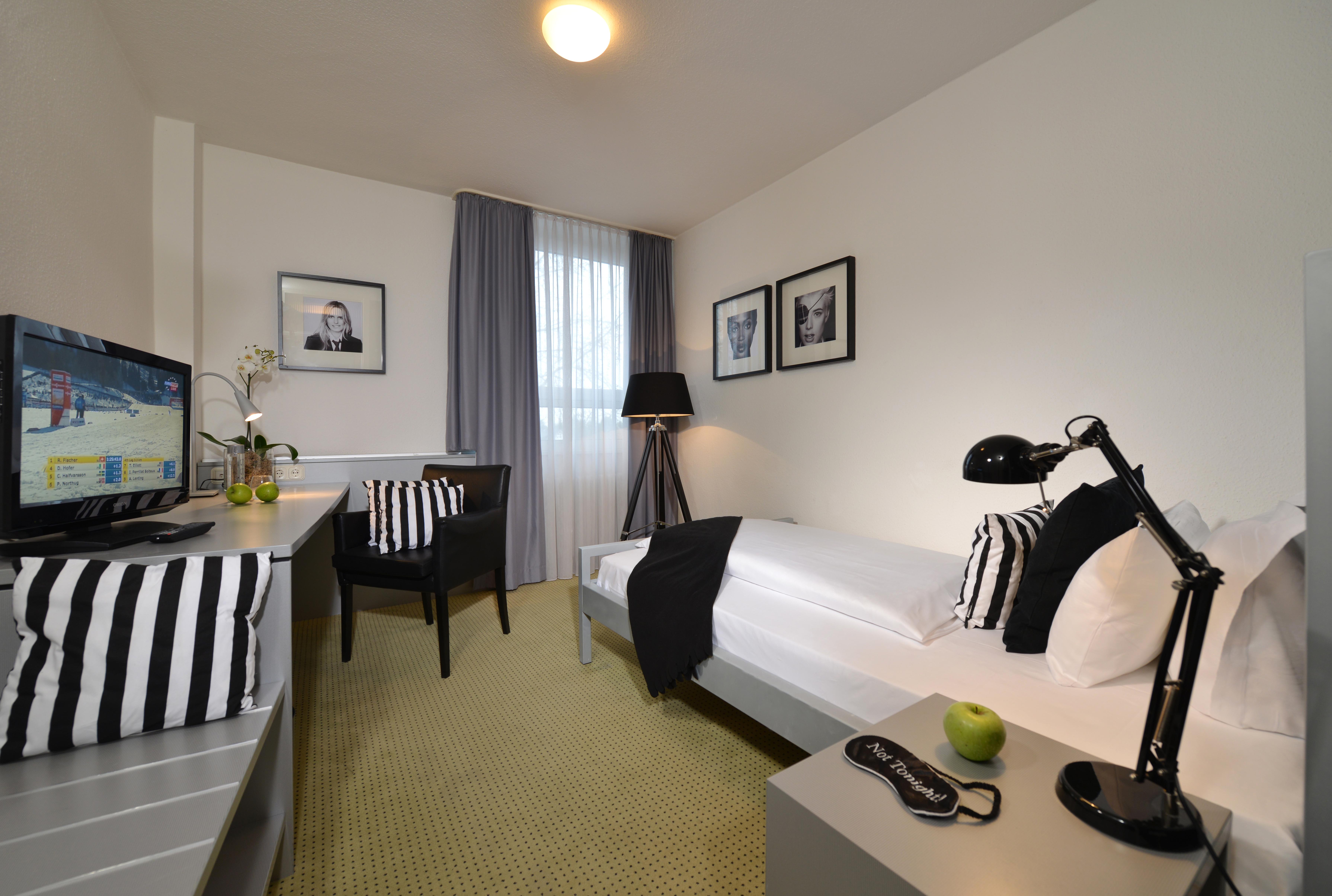 hotel friends Köln BestPreisGarantie