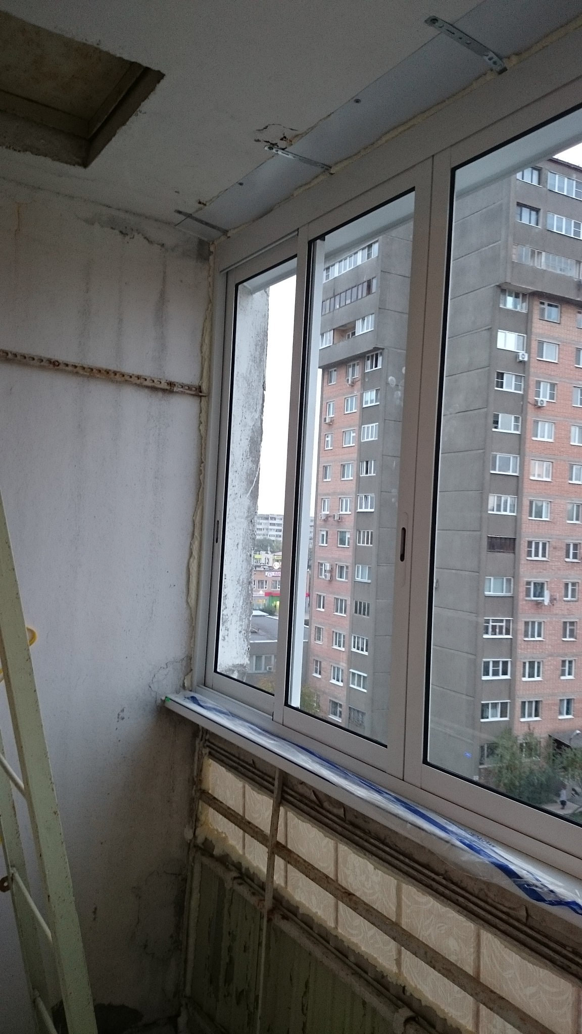 Пластиковые окна серпухов, остекление балконов, остекление коттеджей отделка балкона, серпухов, ул. ворош.