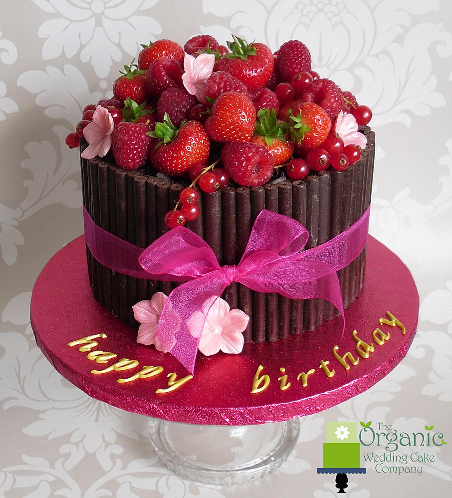 Wedding cake makers in derbyshire