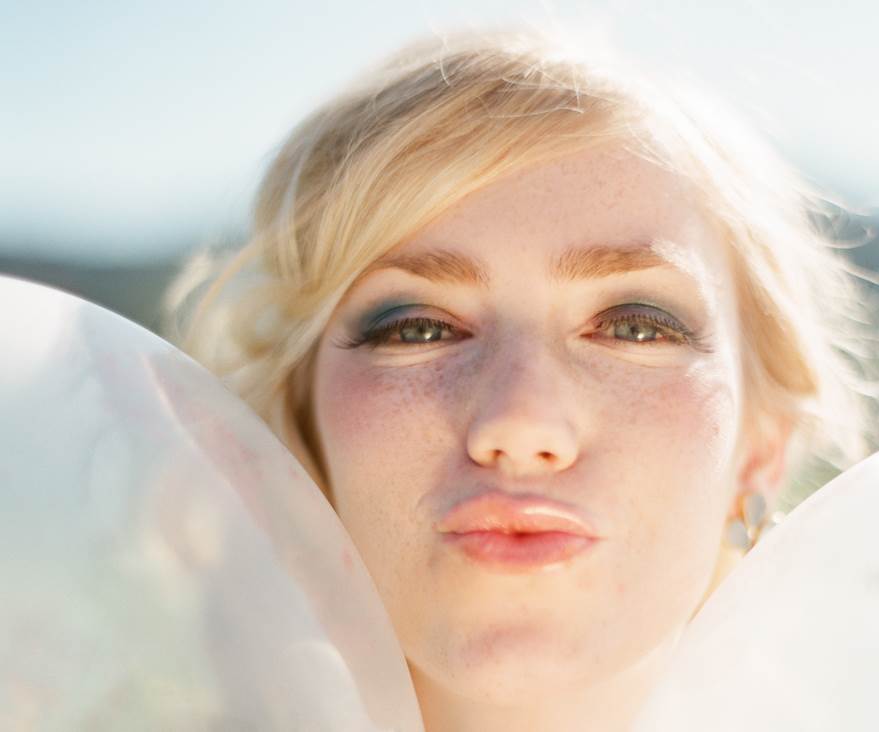 How To Make Your Lipstick Last Professional Wedding Makeup Artist in