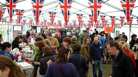 Burnham Market Country Show , Sussex barn, Burnham market, Kings lynn, Norfolk, PE31 8JY  | The show is a great day out for all the family and has many thing to buy, look at and watch throughout the day.  | crafts, cooking , gardening, shopping, food, drink 