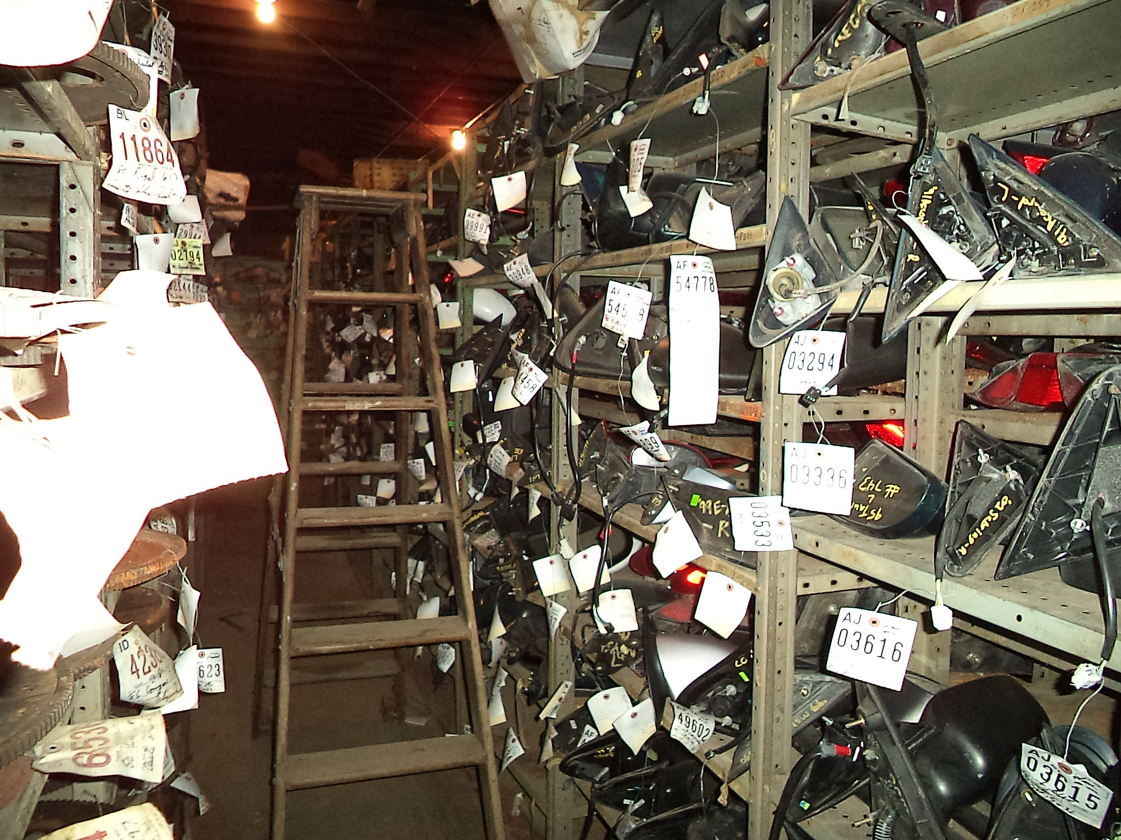 Economy Auto Salvage Used Car, truck and SUV parts 02 taurus and pics