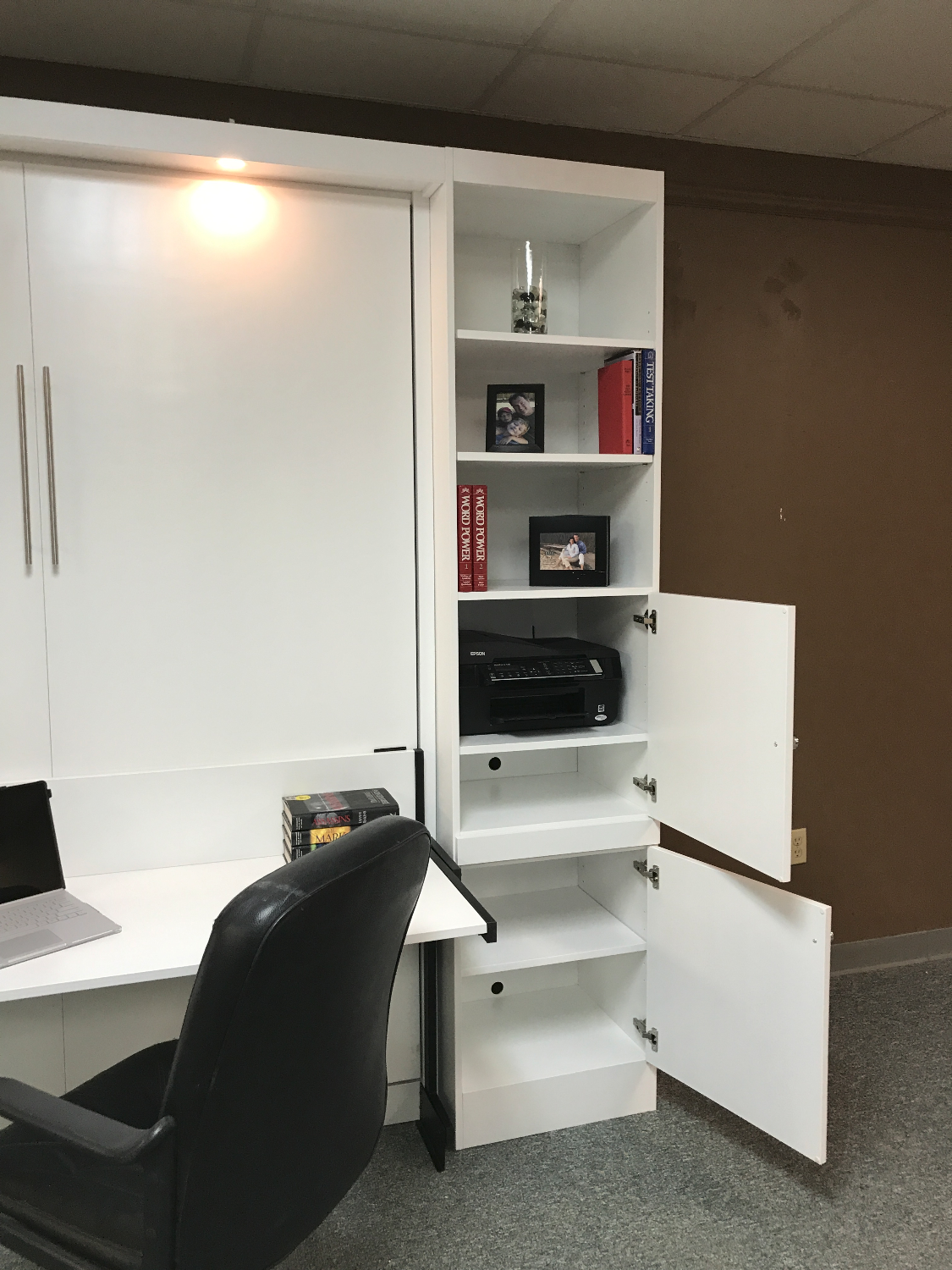 Manhattan Desk Murphy bed