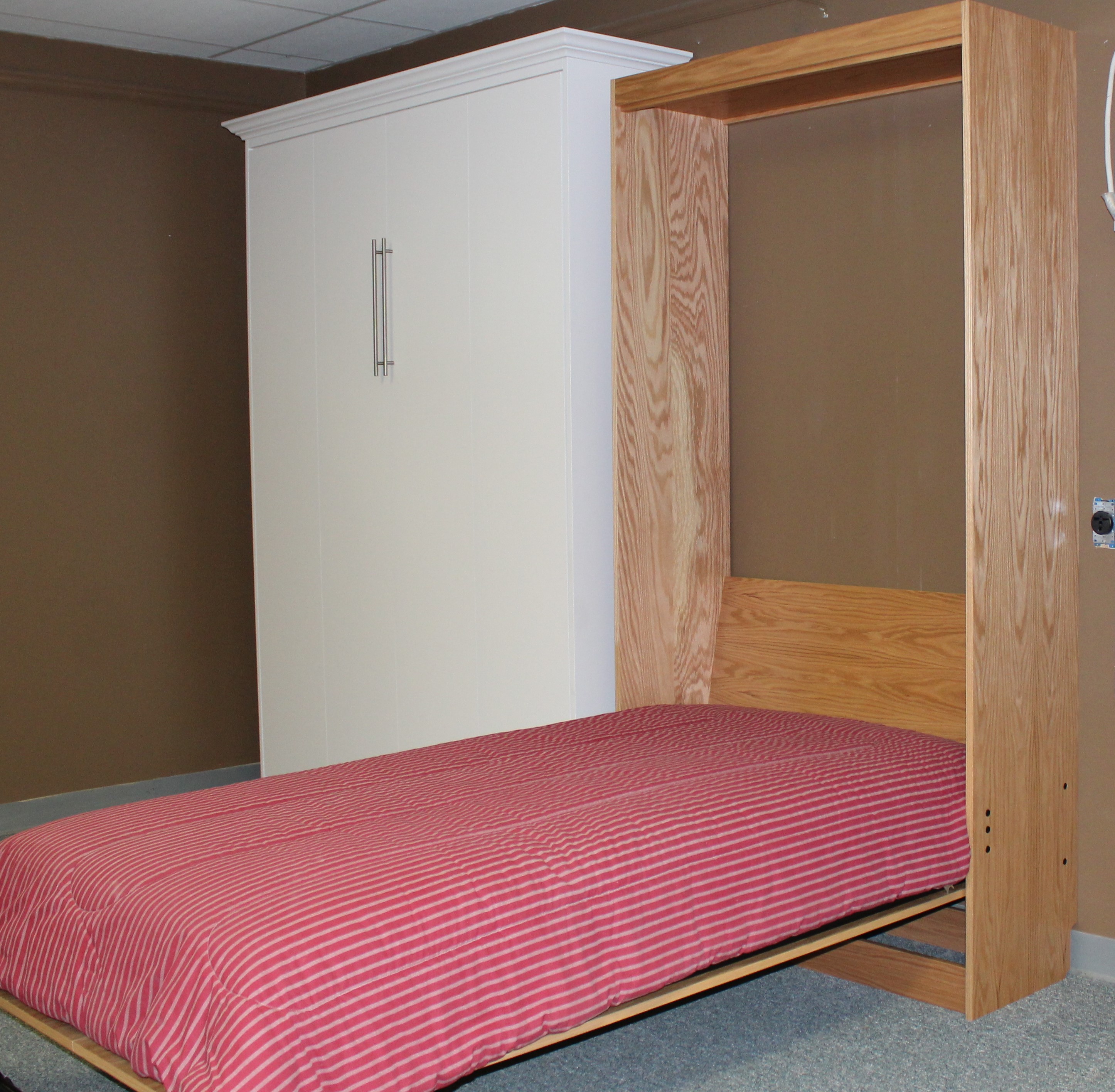 Manhattan Murphy bed
