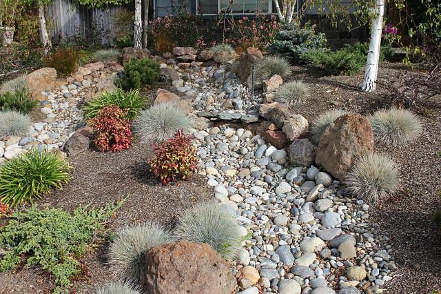 exterior-designs | Dry Creek Bed Landscape