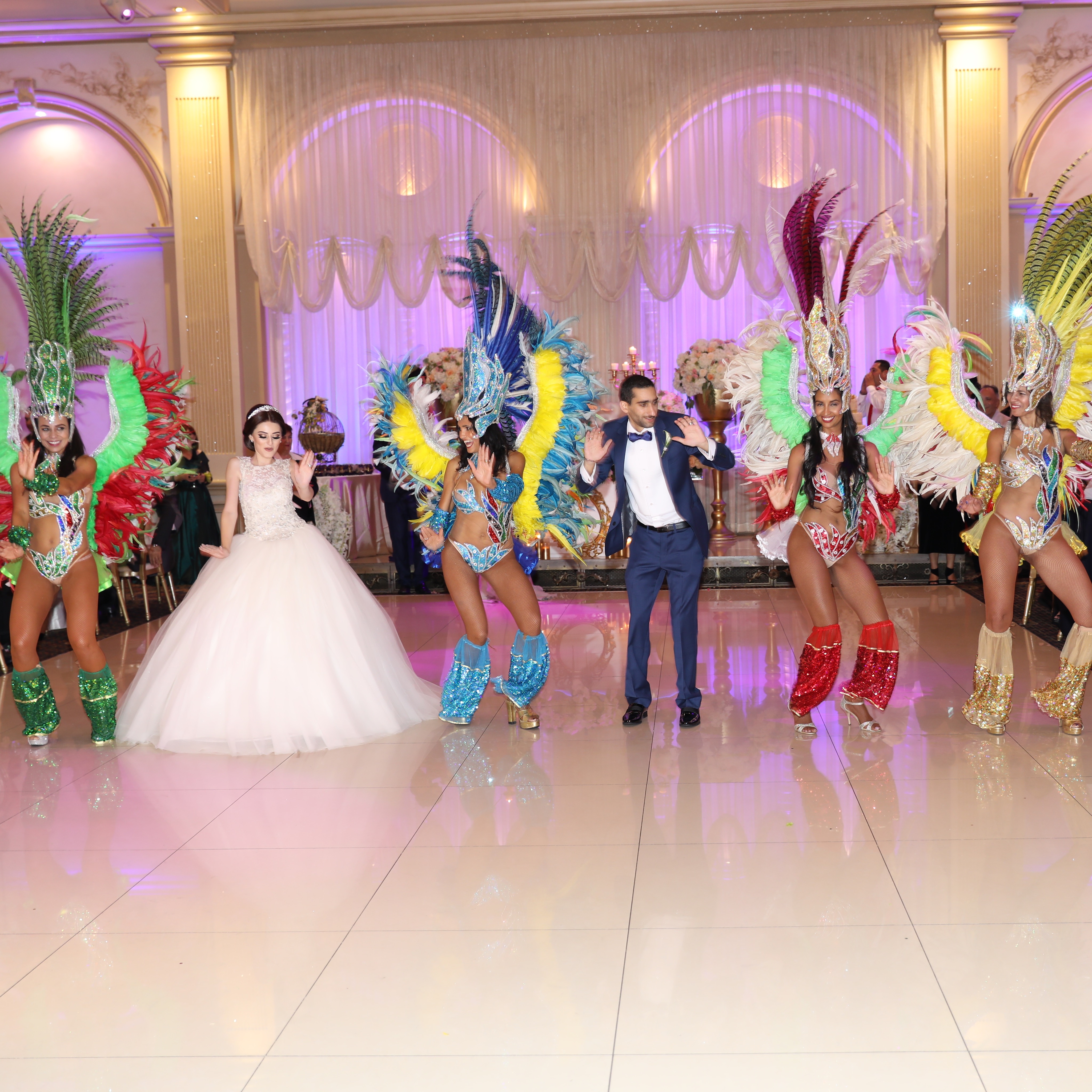 samba dancers in la