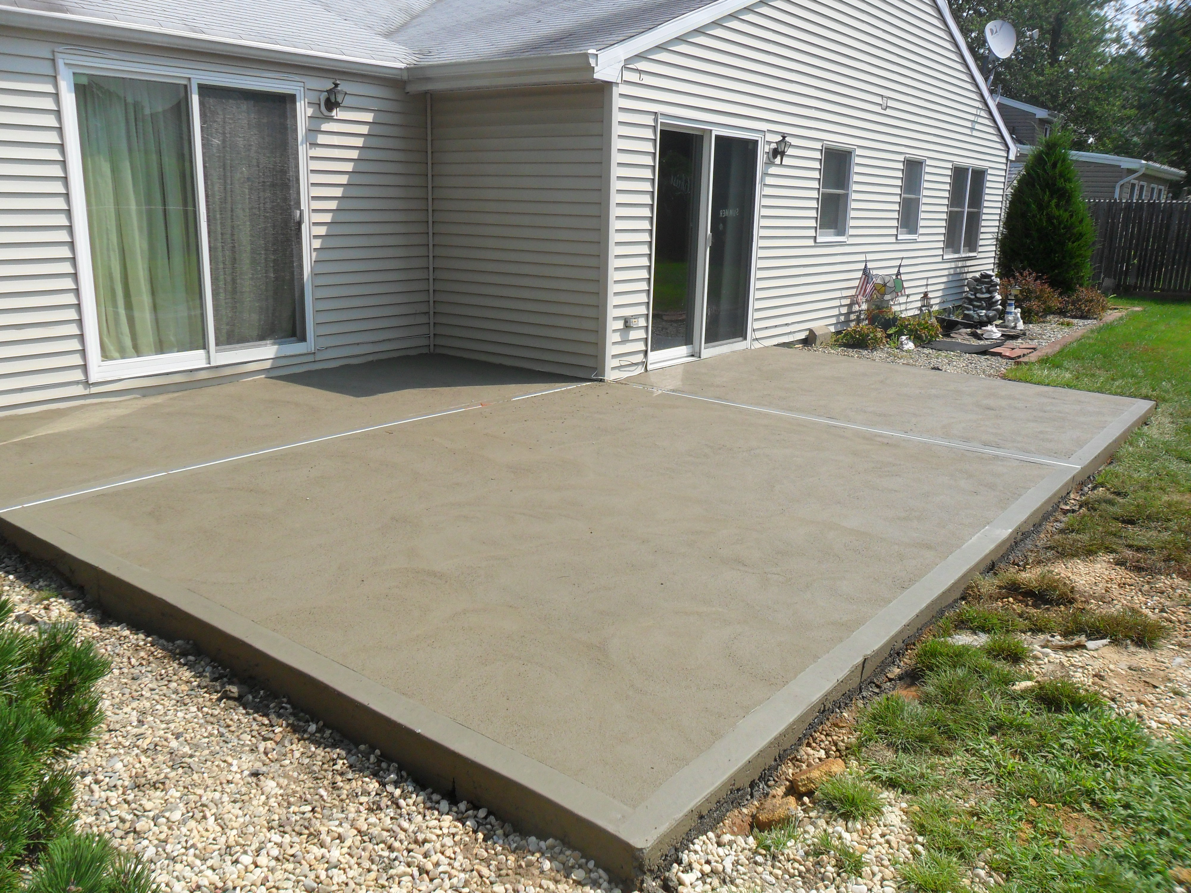 Mason Red Bank Concrete Brick Paver Patios